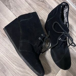 Toms wedge bootie